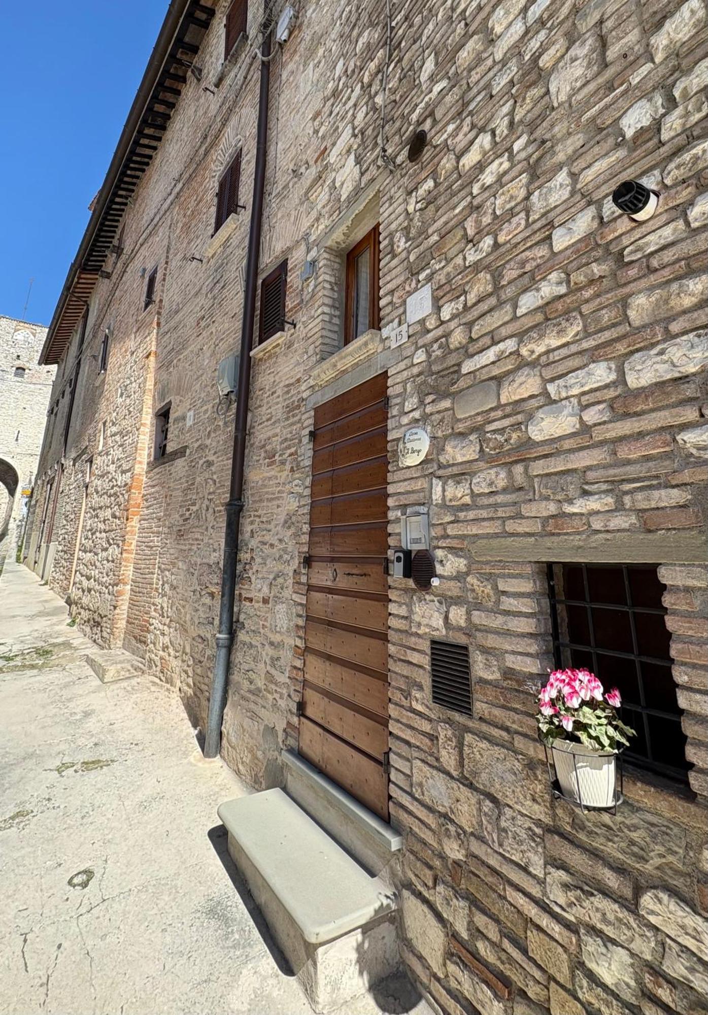 Casa Vacanze Il Borgo Gubbio Extérieur photo